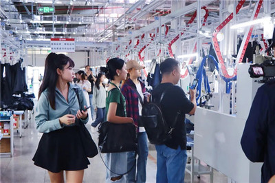 學在南山，益在長遠 '南山智尚杯'2023年職業裝與交通運輸行業制服設計大賽大師課圓滿結課